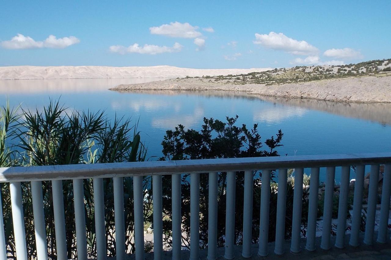 Resort Haus Toma Cesarica Exteriör bild
